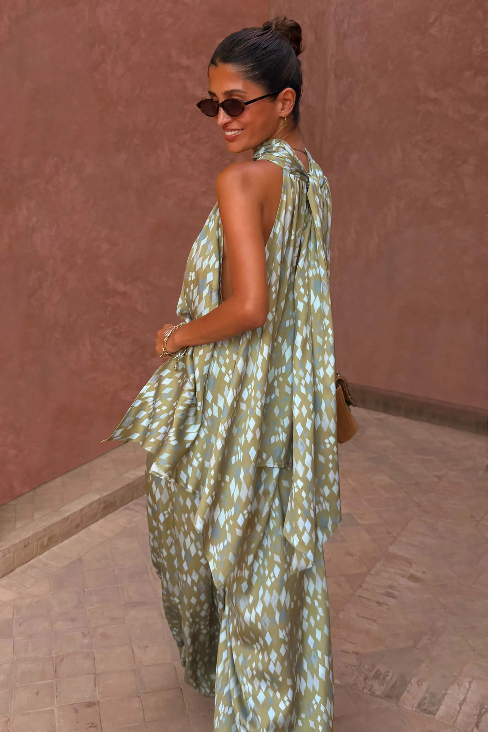 Green Diamond Print Halter Top - Image 2